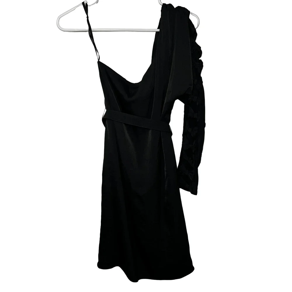 Women's BCBGMAXAZRIA One Sleeve Open Bows with belt Size XS - Picture 2 of 7